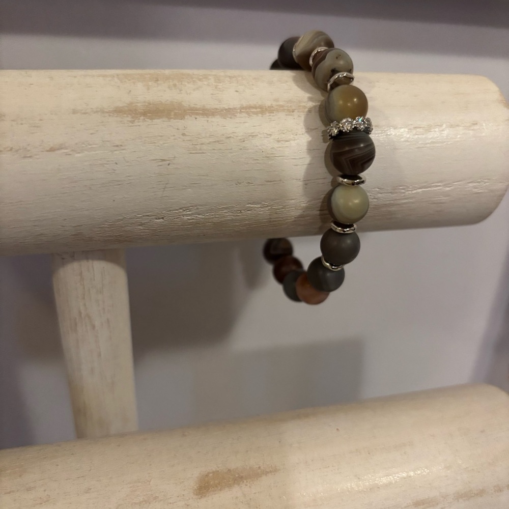 NWT Handmade Matte Botswana Agate Beaded Stretch Bracelet